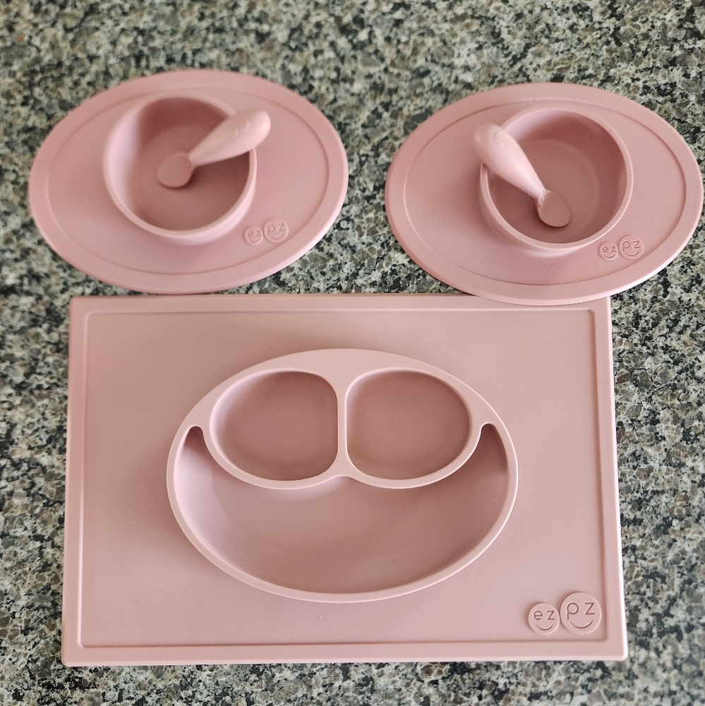 EZPZ Mat and Spoon Set